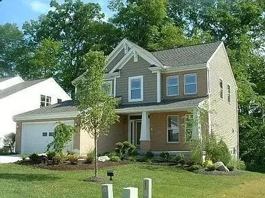 882 Anson Dr, Cincinnati, OH 45245