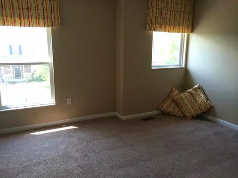 882 Anson Dr, Cincinnati, OH 45245 photo 9