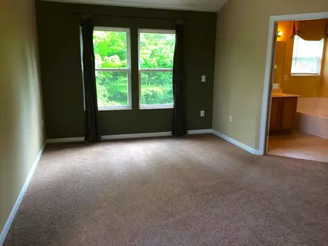 882 Anson Dr, Cincinnati, OH 45245 photo 6
