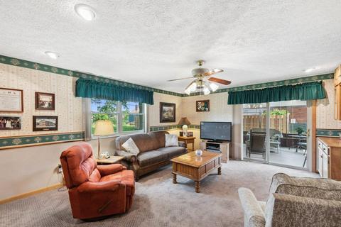 8687 Pringle Dr, Cincinnati, OH 45231 photo 16