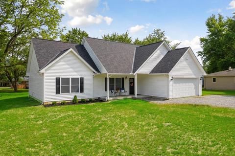 5537 Maple Grove Ave, Blanchester, OH 45107 photo 2