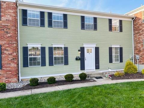 68 Applewood Dr, Fairfield, OH 45014