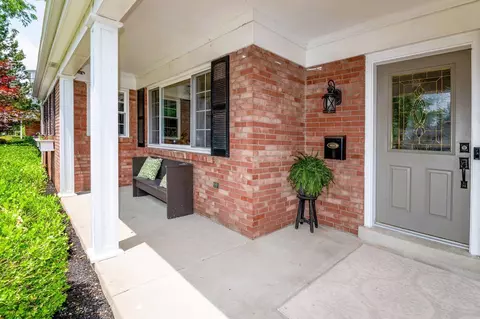 7924 Jolain Dr, Montgomery, OH 45242 photo 3