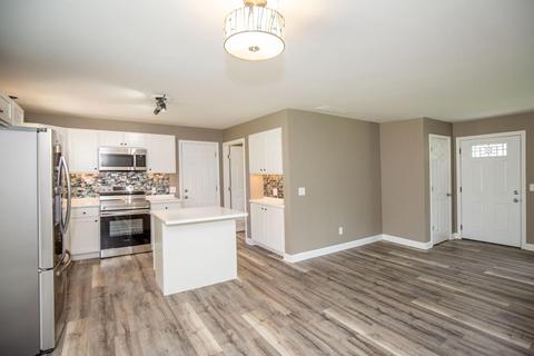 3863 Crescent Dr, Cincinnati, OH 45245 photo 8