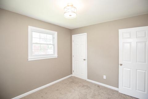 3863 Crescent Dr, Cincinnati, OH 45245 photo 16