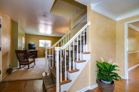 7638 View Place Dr, Cincinnati, OH 45224 photo 4