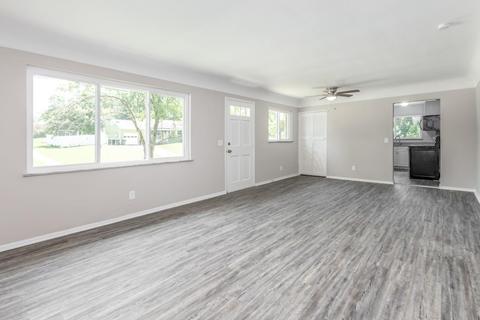 8699 Mockingbird Ln, Cincinnati, OH 45231 photo 3