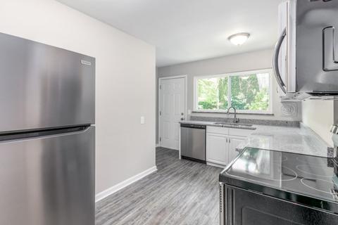8699 Mockingbird Ln, Cincinnati, OH 45231 photo 4