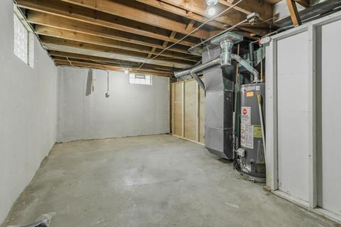 8699 Mockingbird Ln, Cincinnati, OH 45231 photo 13