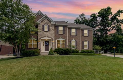 1220 Belle Meadows Dr, Loveland, OH 45140