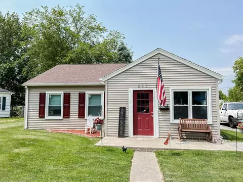 655 Norman St, Wilmington, OH 45177