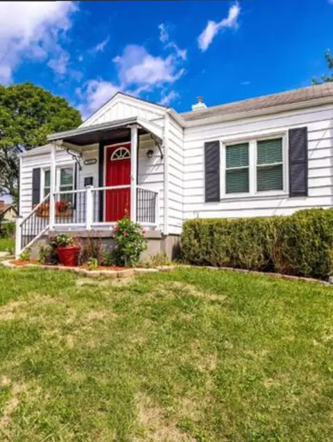 1942 Sundale Ave, North College Hill, OH 45239