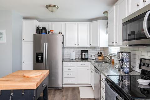 1083 Indra Ct, Forest Park, OH 45240 photo 13