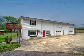 6313 Cincinnati Brookville Rd, Okeana, OH 45053