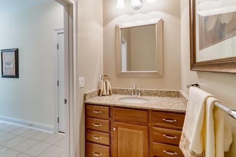 7698 Coldstream Dr, Cincinnati, OH 45255 photo 17