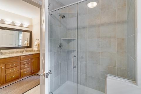 7698 Coldstream Dr, Cincinnati, OH 45255 photo 28