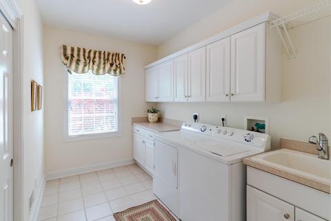 7698 Coldstream Dr, Cincinnati, OH 45255 photo 16
