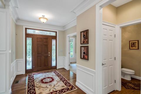 7698 Coldstream Dr, Cincinnati, OH 45255 photo 6