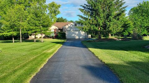 8388 Timber Ln, Mason, OH 45040