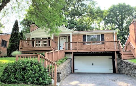 1727 Tiffany Ln, Cincinnati, OH 45230