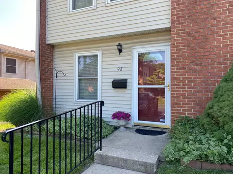 4534 Shawnray Dr #98, Middletown, OH 45044