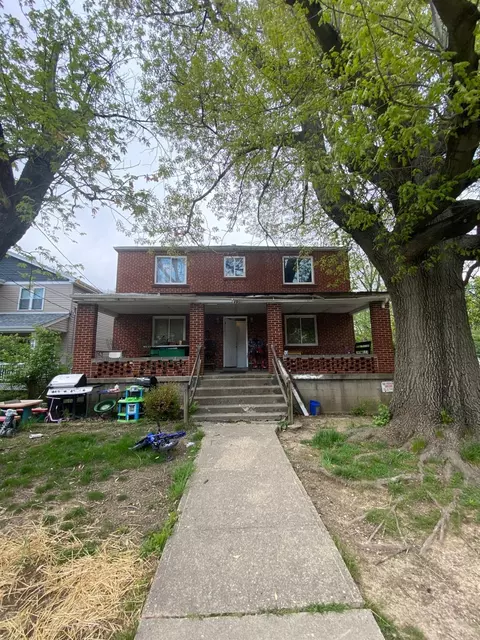 870 Jackson, Cincinnati, OH 45215