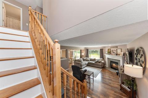 2173 Villagepointe Dr, Batavia, OH 45103 photo 22