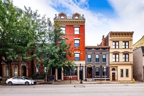 221 Ninth St #2, Cincinnati, OH 45202