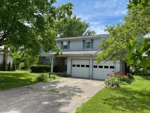 8475 Edgeview, West Chester, OH 45069