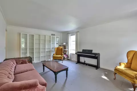 9369 Flemington Dr, Wyoming, OH 45231 photo 6