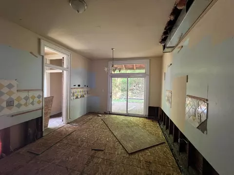 2247 Wheeler St, Cincinnati, OH 45219 photo 3