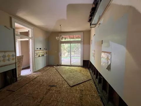 2247 Wheeler St, Cincinnati, OH 45219 photo 2