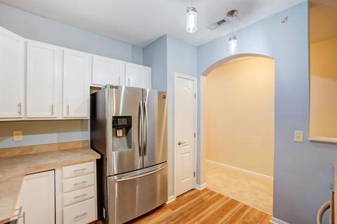 7748 Bridge Point Dr, Cincinnati, OH 45248 photo 7