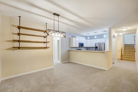 7748 Bridge Point Dr, Cincinnati, OH 45248 photo 9