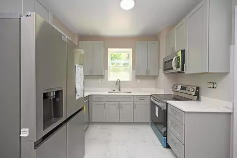 159 Mitchell, Cincinnati, OH 45217 photo 13