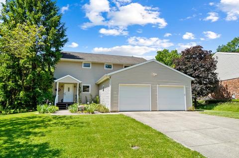 9557 Newgate Ln, Cincinnati, OH 45231