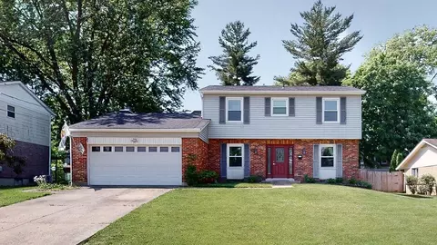 1127 Blackwell Dr, Fairfield, OH 45014