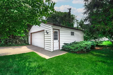 3825 Miami Rd, Mariemont, OH 45227 photo 4
