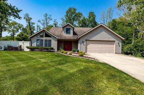 502 White Oak Dr, Oxford, OH 45056