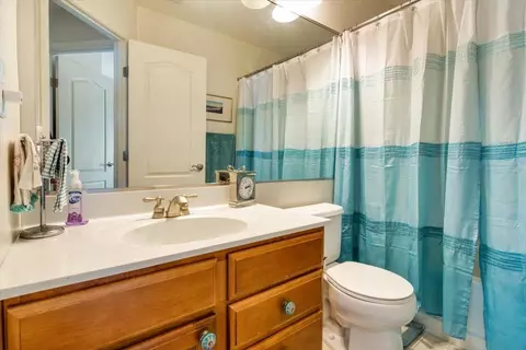 7841 Bridge Point Dr, Cincinnati, OH 45248 photo 10