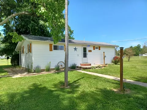 12495 Brannon Rd, Bethel, OH 45106