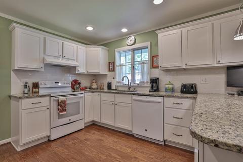5825 Whitechapel Dr, Cincinnati, OH 45236 photo 13