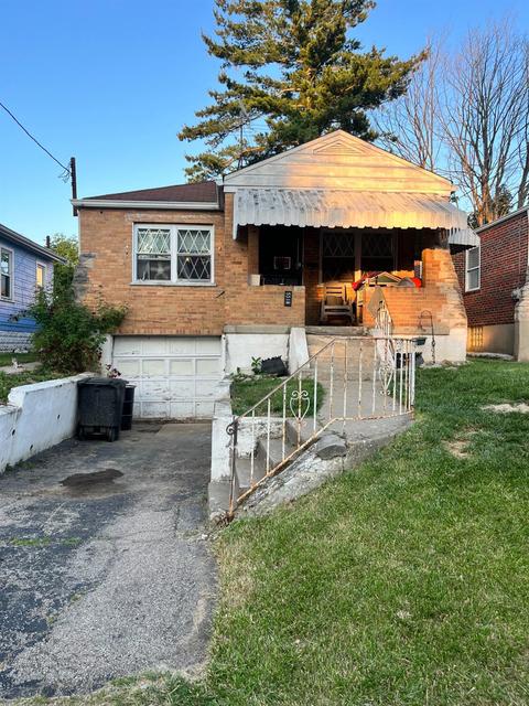 5514 Section, Cincinnati, OH 45212