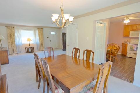 5802 Lawrence Rd, Cincinnati, OH 45248 photo 8
