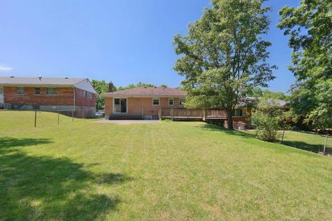 5802 Lawrence Rd, Cincinnati, OH 45248 photo 2