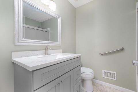 3984 Benjamin St, Cincinnati, OH 45245 photo 12