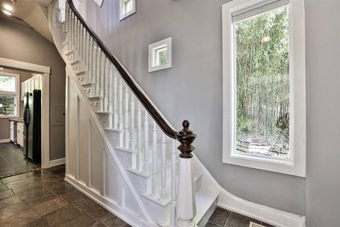 331 Collins Ave, Cincinnati, OH 45202 photo 4