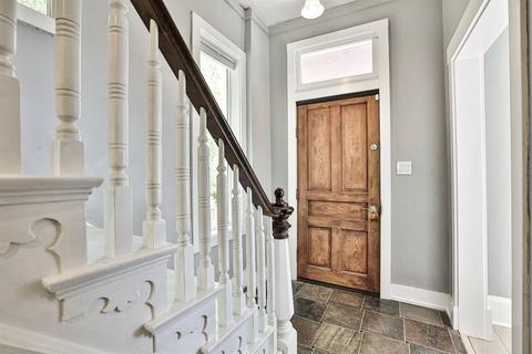 331 Collins Ave, Cincinnati, OH 45202 photo 5