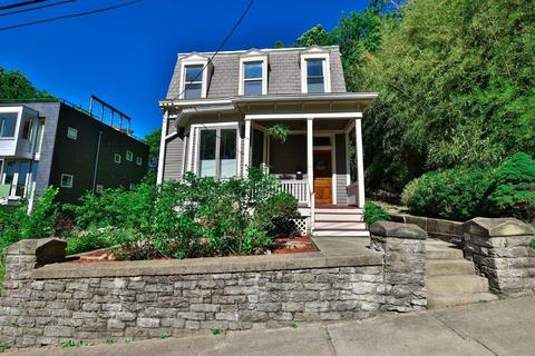 331 Collins, Cincinnati, OH 45202