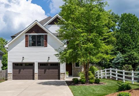 6032 Arnett St, Madeira, OH 45243